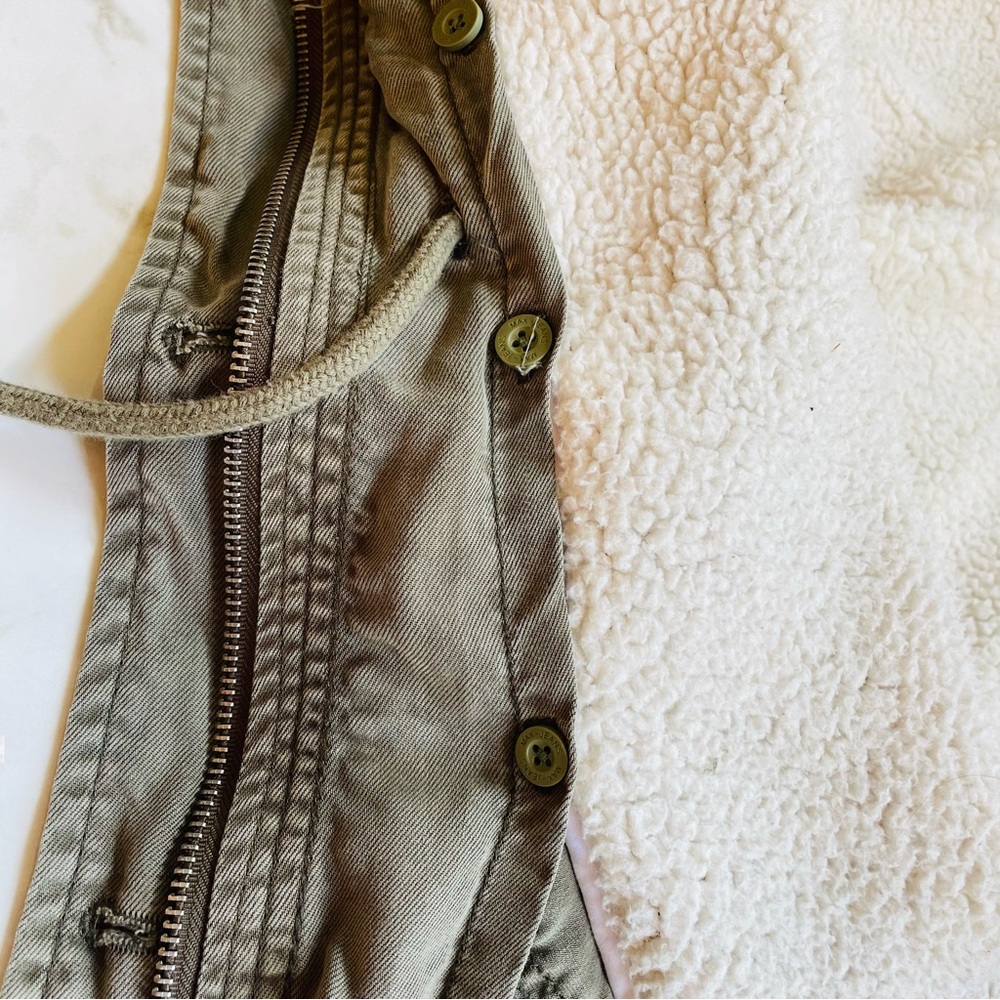 Max Jeans Army Green Military Style Sherpa Lined Utility Jacket Small Removable - Picture 8 of 11
